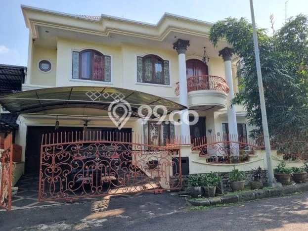 Dijual Rumah Mewah Megah Dengan View Eksklusif di Bintaro, Jakarta Selatan Dijual Rumah Mewah Megah Dengan View Eksklusif di Bintaro, Jakarta Selatan