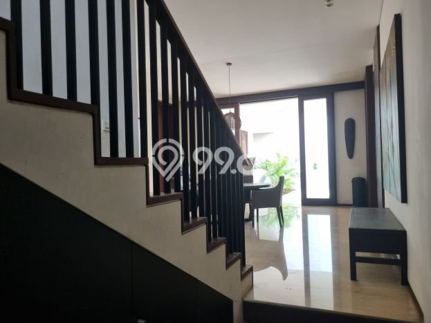 Rumah Luxury Modern Siap Huni di Bintaro Jakarta Selatan Rumah Luxury Modern Siap Huni di Bintaro Jakarta Selatan