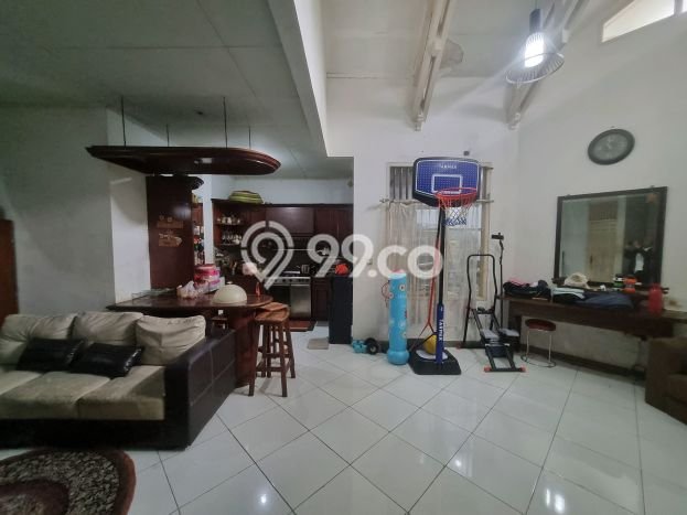 Rumah Elit LB 240m2 Siap Pakai Desain Elegan di Rempoa, Tangerang Selatan Rumah Elit LB 240m2 Siap Pakai Desain Elegan di Rempoa, Tangerang Selatan