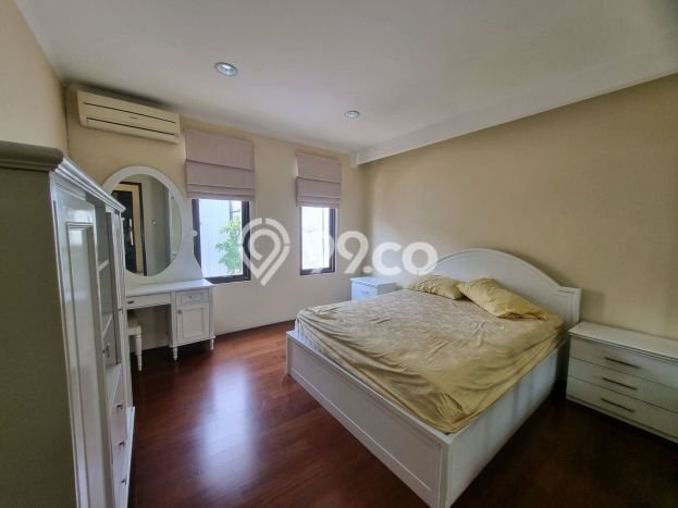 Jual Rumah Luas Megah Dengan View Eksklusif di Ampera, Jakarta Selatan Jual Rumah Luas Megah Dengan View Eksklusif di Ampera, Jakarta Selatan