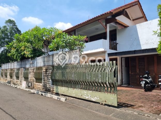 Rumah Elit Modern Siap Huni di Kemang Jakarta Selatan Rumah Elit Modern Siap Huni di Kemang Jakarta Selatan