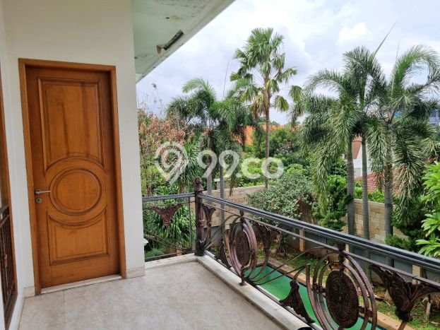 Hunian Mewah LB 600m2 Siap Pakai Desain Elegan di Pejaten, Jakarta Selatan Hunian Mewah LB 600m2 Siap Pakai Desain Elegan di Pejaten, Jakarta Selatan