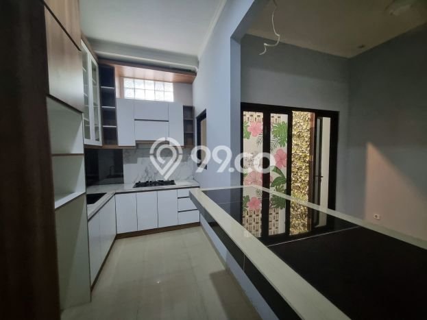 Rumah Minimalis 4 KT di Bintaro Tangerang Selatan Unfurnished Rumah Minimalis 4 KT di Bintaro Tangerang Selatan Unfurnished
