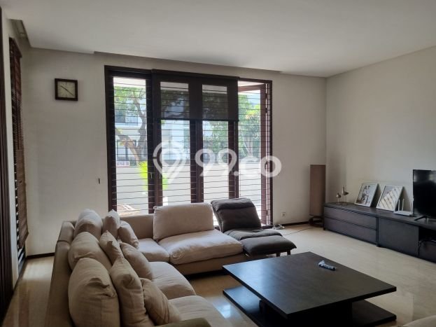 Rumah Luxury Modern Siap Huni di Bintaro Jakarta Selatan Rumah Luxury Modern Siap Huni di Bintaro Jakarta Selatan