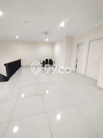 Ready to Use! Premium House LT 250m2 Desain Elegan di Bintaro Ready to Use! Premium House LT 250m2 Desain Elegan di Bintaro