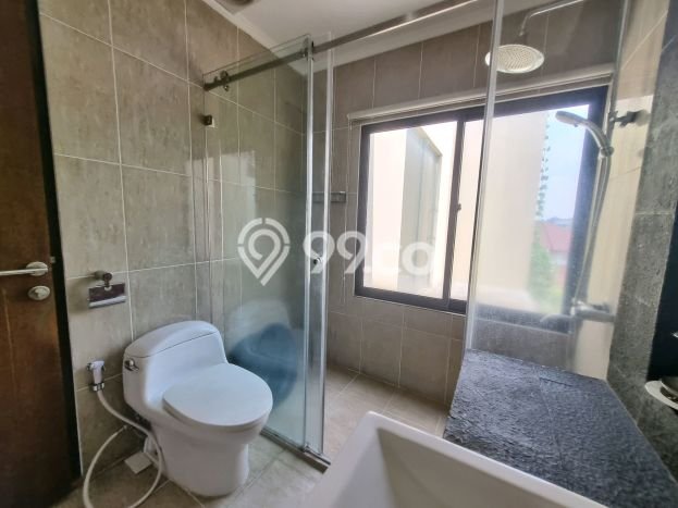 Jual Rumah Luas Megah Dengan View Eksklusif di Ampera, Jakarta Selatan Jual Rumah Luas Megah Dengan View Eksklusif di Ampera, Jakarta Selatan