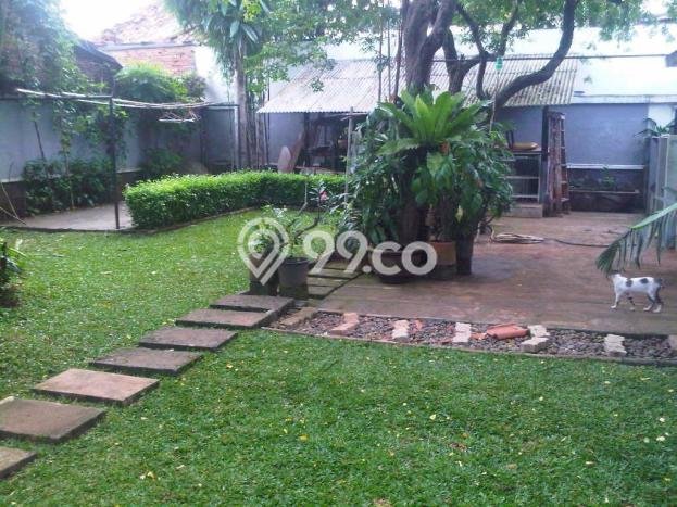 Rumah Eksklusif Dijual LT 987m2 di Kebayoran Baru, Jakarta Selatan Rumah Eksklusif Dijual LT 987m2 di Kebayoran Baru, Jakarta Selatan