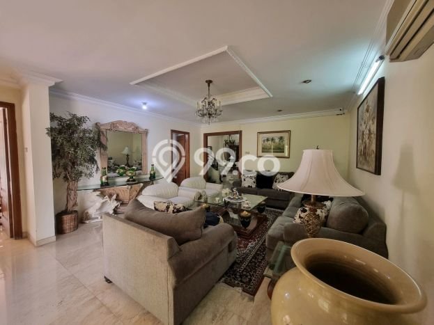 Rumah Luxury Modern Tanpa Renovasi di Pondok Indah Jakarta Selatan Rumah Luxury Modern Tanpa Renovasi di Pondok Indah Jakarta Selatan