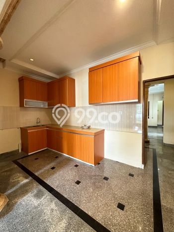 Rumah Eksklusif Siap Huni LT 960m2 di Kebayoran Baru, Jakarta Selatan Rumah Eksklusif Siap Huni LT 960m2 di Kebayoran Baru, Jakarta Selatan