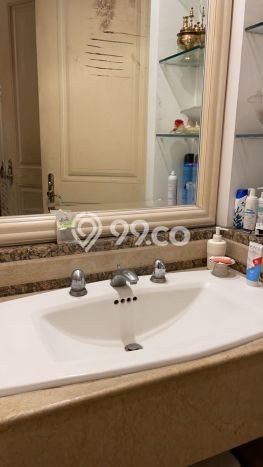 Hunian Elit LB 1300m2 Siap Pakai Desain Elegan di Lebak Bulus, Jakarta Selatan Hunian Elit LB 1300m2 Siap Pakai Desain Elegan di Lebak Bulus, Jakarta Selatan