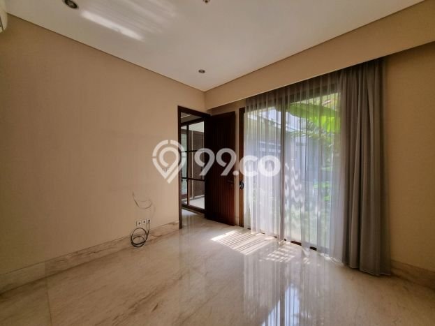 Rumah Kondisi Baik Disewakan di Ampera, Jakarta Selatan LT 300m2, LB 400m2 Rumah Kondisi Baik Disewakan di Ampera, Jakarta Selatan LT 300m2, LB 400m2