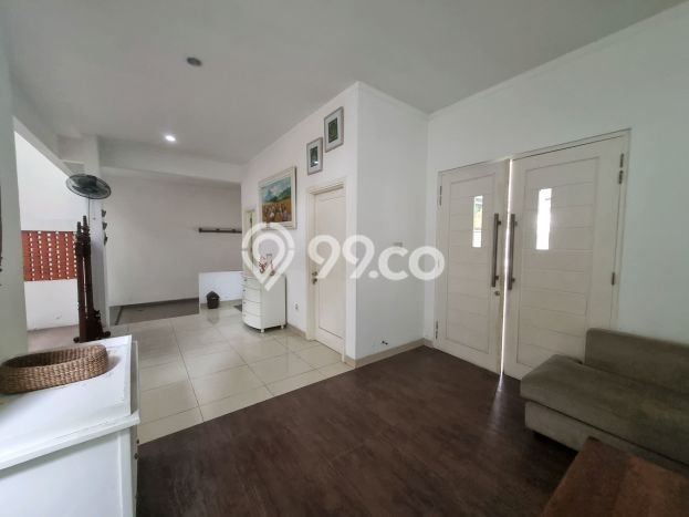 Dijual Rumah Mewah Elegan Dengan View Cantik di Bintaro, Tangerang Selatan Dijual Rumah Mewah Elegan Dengan View Cantik di Bintaro, Tangerang Selatan