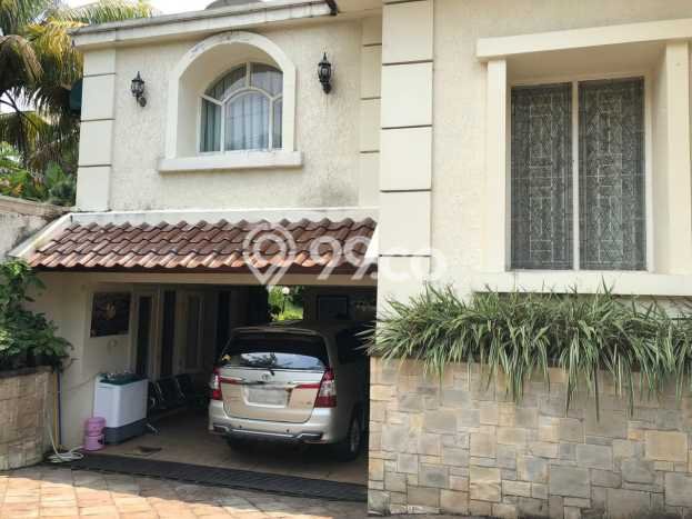 Rumah Elit Modern Tanpa Renovasi di Cinere Jakarta Selatan Rumah Elit Modern Tanpa Renovasi di Cinere Jakarta Selatan