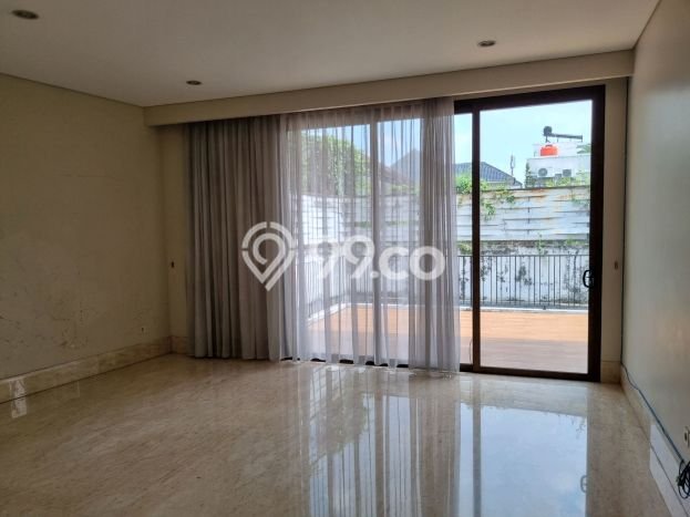Rumah Kondisi Baik Disewakan di Ampera, Jakarta Selatan LT 300m2, LB 400m2 Rumah Kondisi Baik Disewakan di Ampera, Jakarta Selatan LT 300m2, LB 400m2