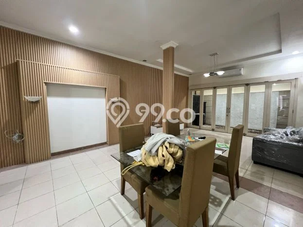 Disewakan segera rumah minimalis lokasi strategis 4 Kamar di Gading Serpong, Tangerang Disewakan segera rumah minimalis lokasi strategis 4 Kamar di Gading Serpong, Tangerang