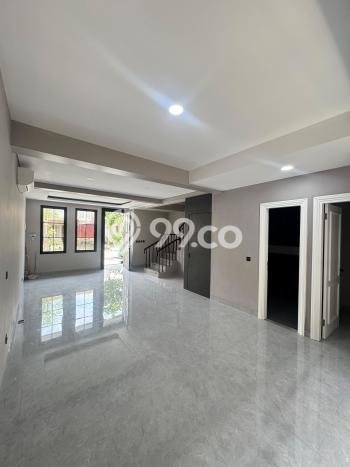 Dijual Hunian Rumah Nyaman 4 Kamar di Lippo Karawaci, Tangerang Dijual Hunian Rumah Nyaman 4 Kamar di Lippo Karawaci, Tangerang