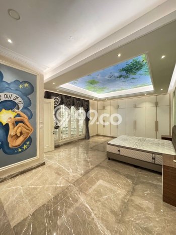 Disewakan! Rumah 4 Kamar Tidur &
4 Kamar Mandi di Gading Serpong, Tangerang Disewakan! Rumah 4 Kamar Tidur &
4 Kamar Mandi di Gading Serpong, Tangerang