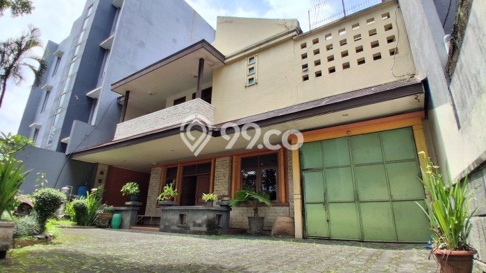 Rumah Kontrakan Bandung LT 320m2 LB 440m2 Area Bandung Kota Rumah Kontrakan Bandung LT 320m2 LB 440m2 Area Bandung Kota