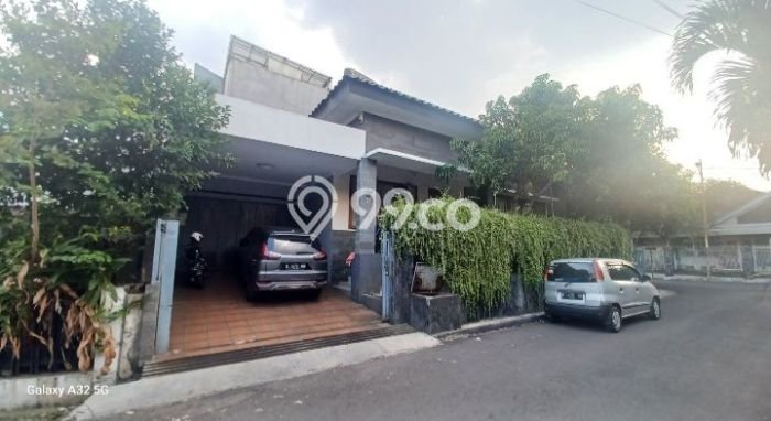 Rumah Elit Modern Tanpa Renovasi di Turangga Bandung Rumah Elit Modern Tanpa Renovasi di Turangga Bandung
