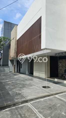 PILIHAN TEPAT! Rumah kawasan Bandung Kota, 10 KT, Dekat Mall, Luas 400m² Bangunan 500m² PILIHAN TEPAT! Rumah kawasan Bandung Kota, 10 KT, Dekat Mall, Luas 400m² Bangunan 500m²
