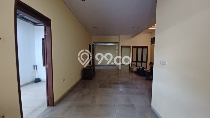 Jual Rumah Bagus Siap Huni LB 150m2 di Batununggal, Bandung Jual Rumah Bagus Siap Huni LB 150m2 di Batununggal, Bandung