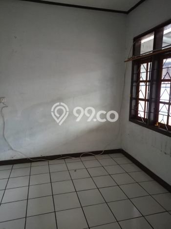 Disewakan! Rumah 3 Kamar Tidur &
1 Kamar Mandi di Turangga, Bandung Disewakan! Rumah 3 Kamar Tidur &
1 Kamar Mandi di Turangga, Bandung