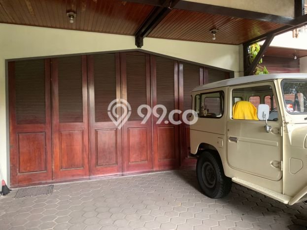 Rumah Luxury Modern Tanpa Renovasi di Turangga Bandung Rumah Luxury Modern Tanpa Renovasi di Turangga Bandung
