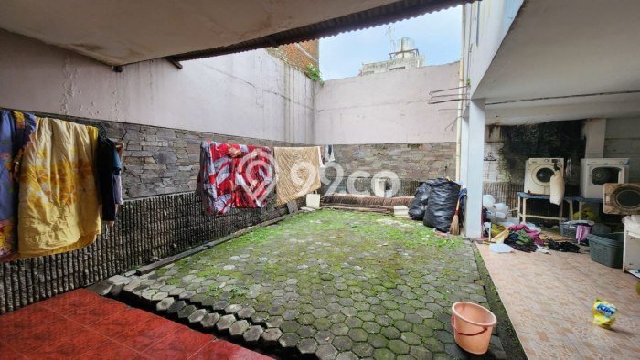 Hunian Elit LB 200m2 Siap Huni Desain Elegan di Turangga, Bandung Hunian Elit LB 200m2 Siap Huni Desain Elegan di Turangga, Bandung