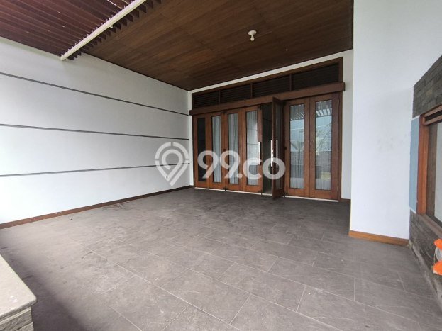 Rumah Bagus Siap Huni Di Batununggal Luas 400m2 Lokasi Strategis Rumah Bagus Siap Huni Di Batununggal Luas 400m2 Lokasi Strategis