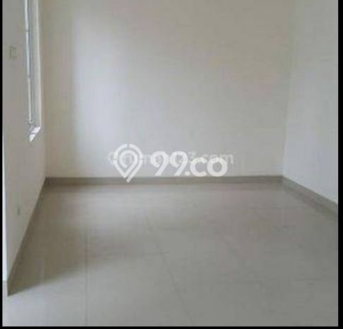 Rumah di Modernland, Tangerang, LT 220m² LB 180m² Rumah di Modernland, Tangerang, LT 220m² LB 180m²