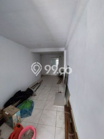 Unit Ruko Dijual di Jakarta Barat LT 60m2 & LB 280m2 Unit Ruko Dijual di Jakarta Barat LT 60m2 & LB 280m2