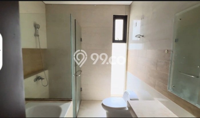 Rumah Elit Modern Siap Huni di BSD Tangerang Rumah Elit Modern Siap Huni di BSD Tangerang