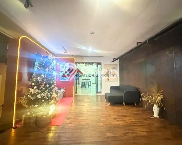 Paling Diincar! Komersial Dijual di Kemang Harga Kompetitif Paling Diincar! Komersial Dijual di Kemang Harga Kompetitif