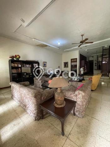 PROMO SPESIAL! Rumah Siap Huni di Ampera, Luas 730m² Bangunan 500m² PROMO SPESIAL! Rumah Siap Huni di Ampera, Luas 730m² Bangunan 500m²