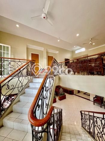 Area Ramai! Komersial Dijual di Pejaten untuk Bisnis Luas Bangunan 900m2 Area Ramai! Komersial Dijual di Pejaten untuk Bisnis Luas Bangunan 900m2