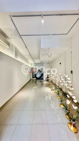 Ruko Usaha Dijual di Bintaro Tangerang Selatan LT 81m2 & LB 243m2 Ruko Usaha Dijual di Bintaro Tangerang Selatan LT 81m2 & LB 243m2
