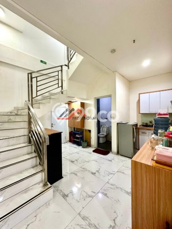 Jual Ruko di Fatmawati, Luas 372m2m², Area Komersial Jual Ruko di Fatmawati, Luas 372m2m², Area Komersial