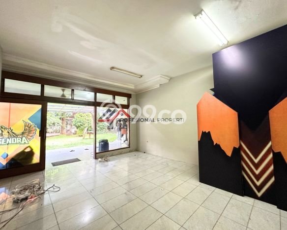 Rumah Luxury Modern Tanpa Renovasi di Kemang Jakarta Selatan Rumah Luxury Modern Tanpa Renovasi di Kemang Jakarta Selatan
