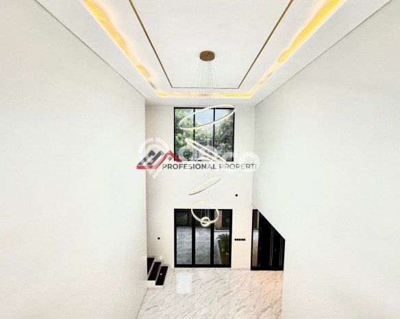 Hunian Mewah Siap Huni LT 307m2 di Kebayoran Baru, Jakarta Selatan Hunian Mewah Siap Huni LT 307m2 di Kebayoran Baru, Jakarta Selatan