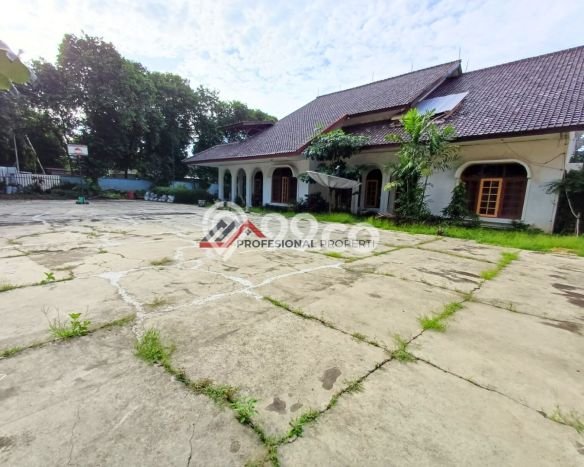 Hunian Elit LB 400m2 Siap Huni Desain Elegan di Lebak Bulus, Jakarta Selatan Hunian Elit LB 400m2 Siap Huni Desain Elegan di Lebak Bulus, Jakarta Selatan