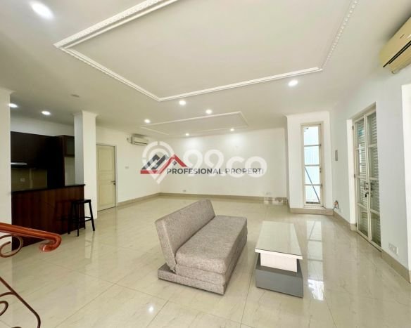 Rumah Elit Modern Tanpa Renovasi di Kemang Jakarta Selatan Rumah Elit Modern Tanpa Renovasi di Kemang Jakarta Selatan