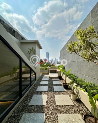 Ruko Dijual di Jakarta Selatan LT 100m2 & LB 185m2 Lokasi Terbaik! Ruko Dijual di Jakarta Selatan LT 100m2 & LB 185m2 Lokasi Terbaik!