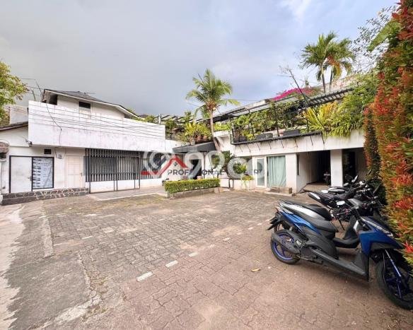 Rumah Luxury Modern Tanpa Renovasi di Kemang Jakarta Selatan Rumah Luxury Modern Tanpa Renovasi di Kemang Jakarta Selatan