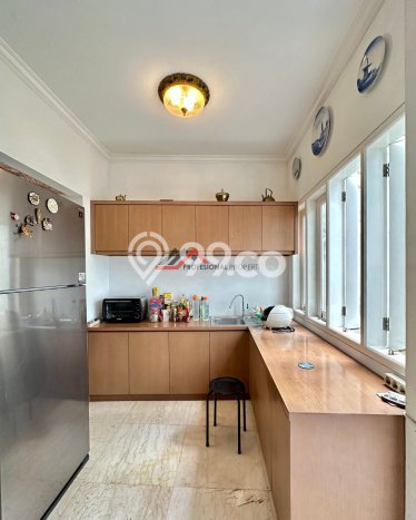 Ready to Use! Premium House LT 301m2 Desain Elegan di Lebak Bulus Ready to Use! Premium House LT 301m2 Desain Elegan di Lebak Bulus