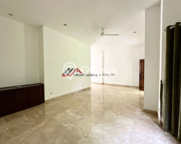 Best Deal Hunian Premium Ideal dan Luas di Kebayoran Baru, Jakarta Selatan Best Deal Hunian Premium Ideal dan Luas di Kebayoran Baru, Jakarta Selatan