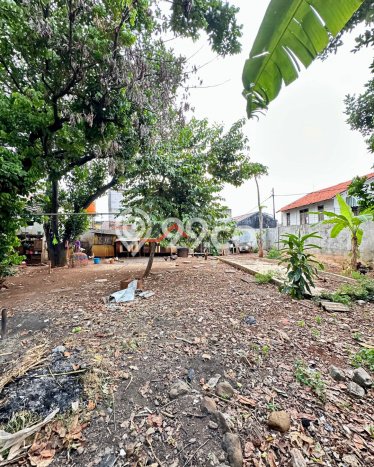Ready to Use! Premium House LT 1820m2 Desain Elegan di Pejaten Ready to Use! Premium House LT 1820m2 Desain Elegan di Pejaten