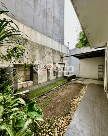 Hot Offer Hunian Mewah Ideal dan Luas di Kebayoran Baru, Jakarta Selatan Hot Offer Hunian Mewah Ideal dan Luas di Kebayoran Baru, Jakarta Selatan