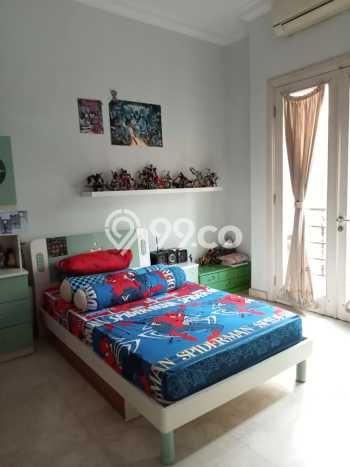 Dijual Rumah Premium dengan Fasilitas Sekitar Komplit di Cilandak, Jakarta Selatan Dijual Rumah Premium dengan Fasilitas Sekitar Komplit di Cilandak, Jakarta Selatan
