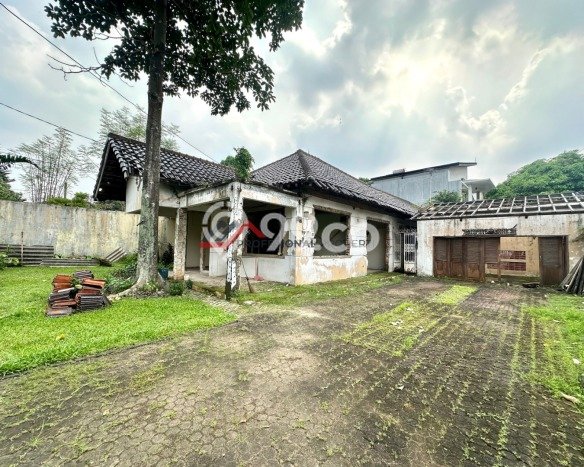 Ready to Use! Premium House LT 570m2 Desain Elegan di Bintaro Ready to Use! Premium House LT 570m2 Desain Elegan di Bintaro