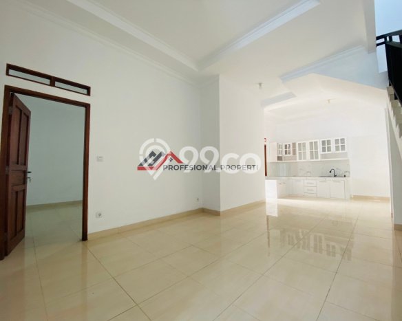 Hunian Cantik Modern Lb 195m2 di Cinere, Depok Hunian Cantik Modern Lb 195m2 di Cinere, Depok